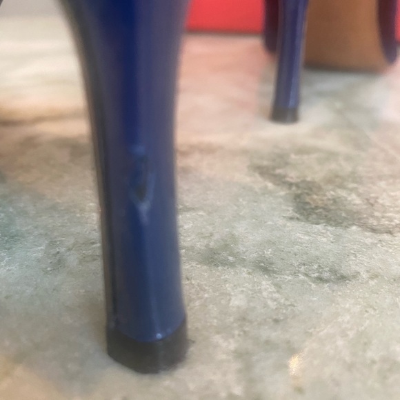 Donald J Pliner  navy velvet shoes - Picture 10 of 10